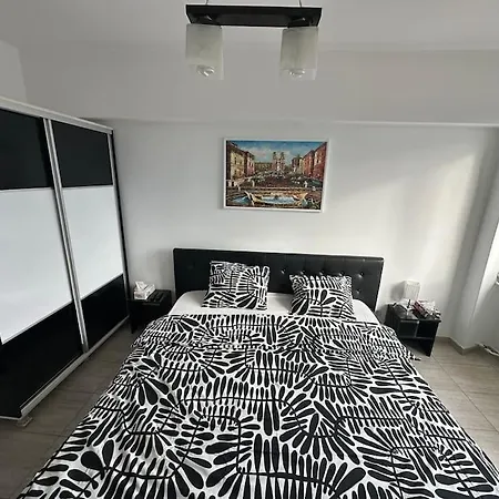 High Class Apartment Bucharest